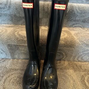 Hunter Classic Black Rain Boots